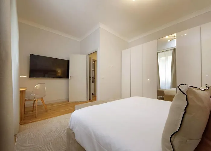 200m From The Station Deluxe Boho Oasis Apartment Rom
